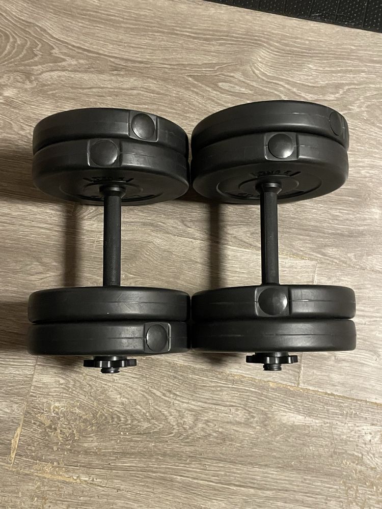 Продавам комплект дъмбели – 2 x 10 кг