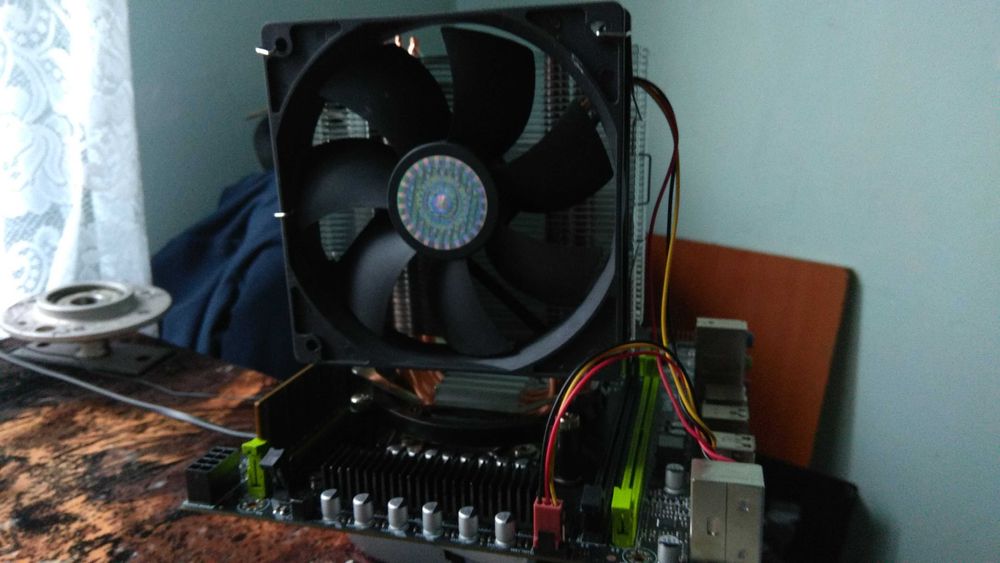 Kit placa baza X99 + procesor 12 core  si 16 gb ram DDR4