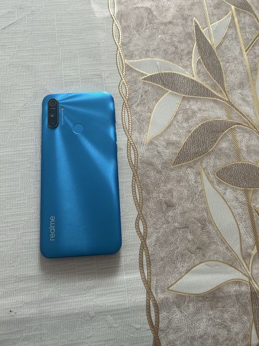 Продам телефон realmy C3