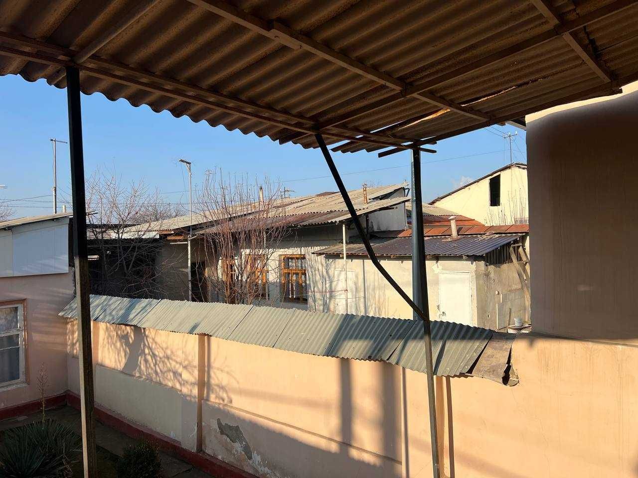 Uy sotiladi yer narxida Samarqand darvoza sotixi 72000 y.e 6.5 sotix