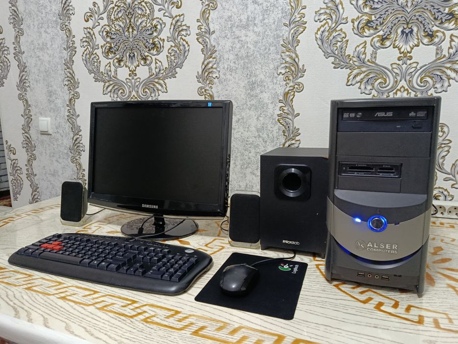 Kompyuter arzon sotiladi. Samsung Windows 10