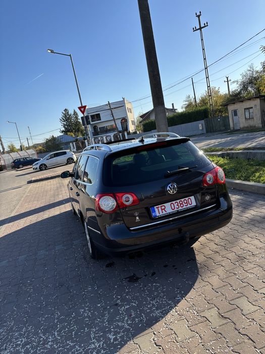 Vând VW Passat B6 2.0 TDI DSG 170 cai
