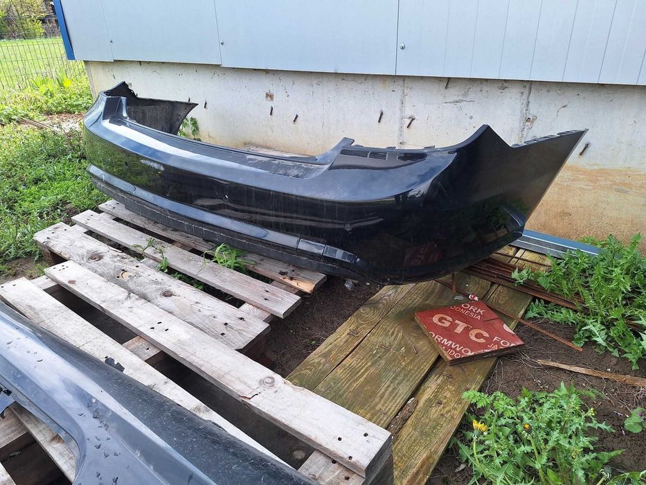 Части от Mercedes W212 W207 3.5d НИСКИ ЦЕНИ!!!