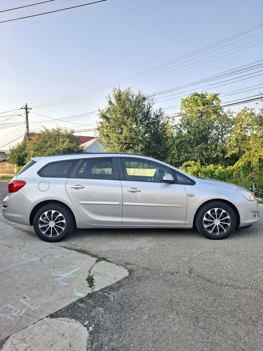 Opel Astra J diesel Preț redus