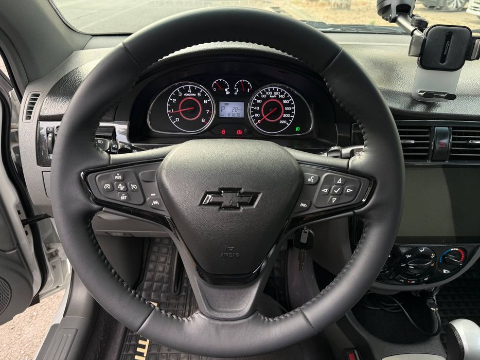 Gentra 3-Poz Avtomat Gazi bor Kraska Toza Xolati Zor Kreditga !