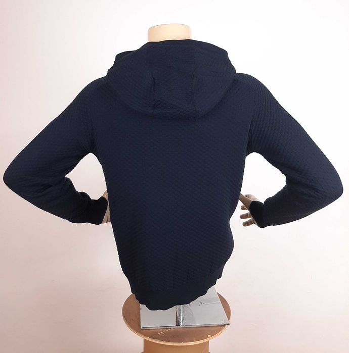 Armani Exchange - Оригинална мъжка жилетка с цип размер S