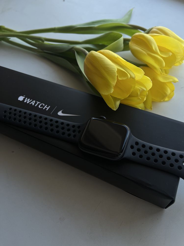 Apple Watch 6S Nike