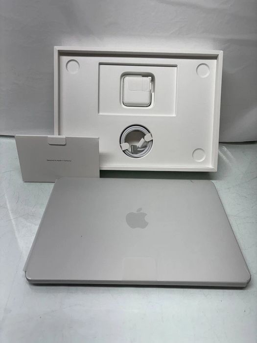 Продаются два Macbook Air 2025 срочно с США