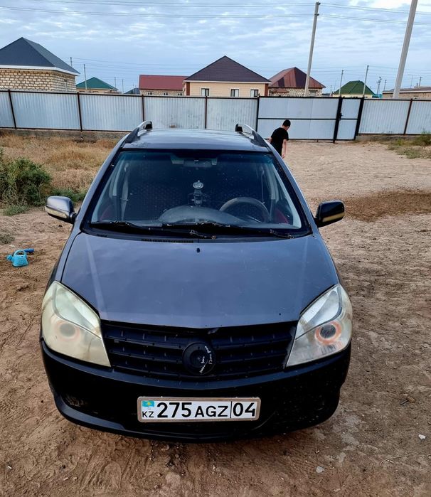 Срочно продам автомобиль Geely MK cross