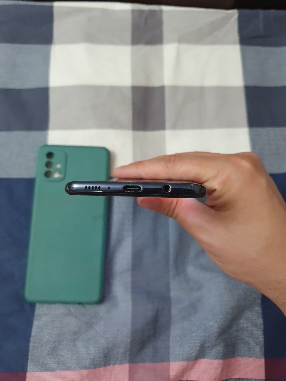 Samsung Galaxy A71 6/128Gb Black Gray Igravoy Orginal Sastayani Yaxshi