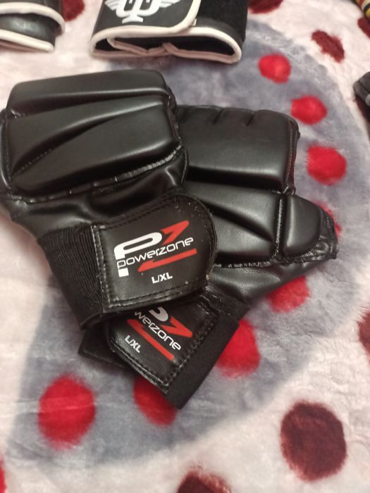 Mănuși box,mănuși MMa,compleuri box ,proteze ,fase