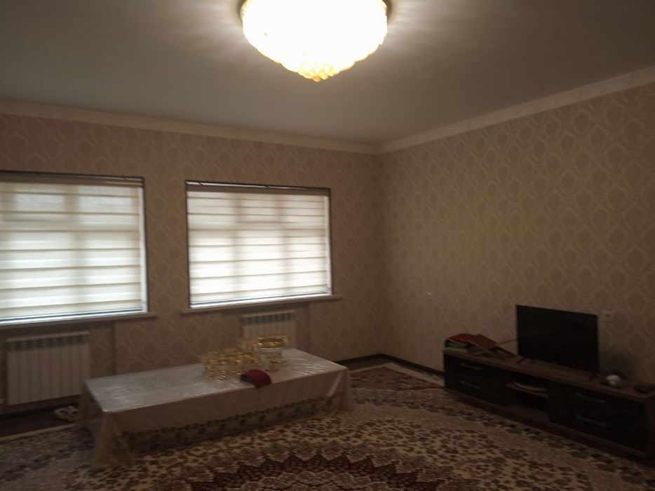 Аренда 3.хонали чорсу коратош оилага берилади хамма шароити бор