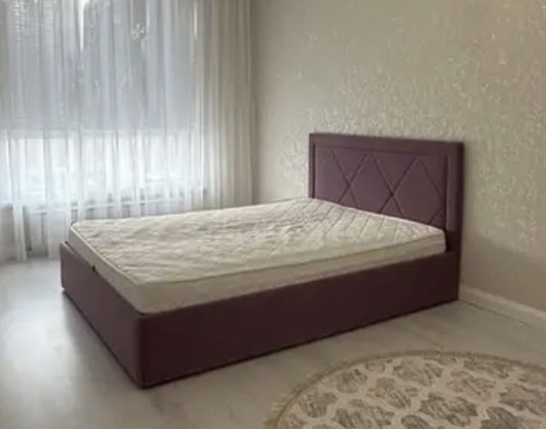 Срочно торг кровать двуспальная