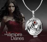 Colier Medalion cu lantisor The Vampire Diaries - Colier Elena Gilbert