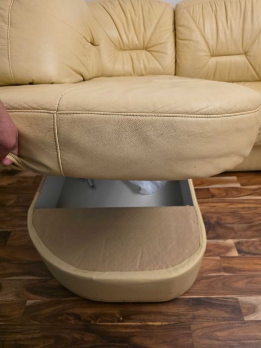 Ъглов разтегателен диван