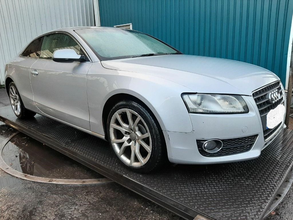 Ceasuri bord Audi A5 2009 Coupe 2.0 TDI CAHA