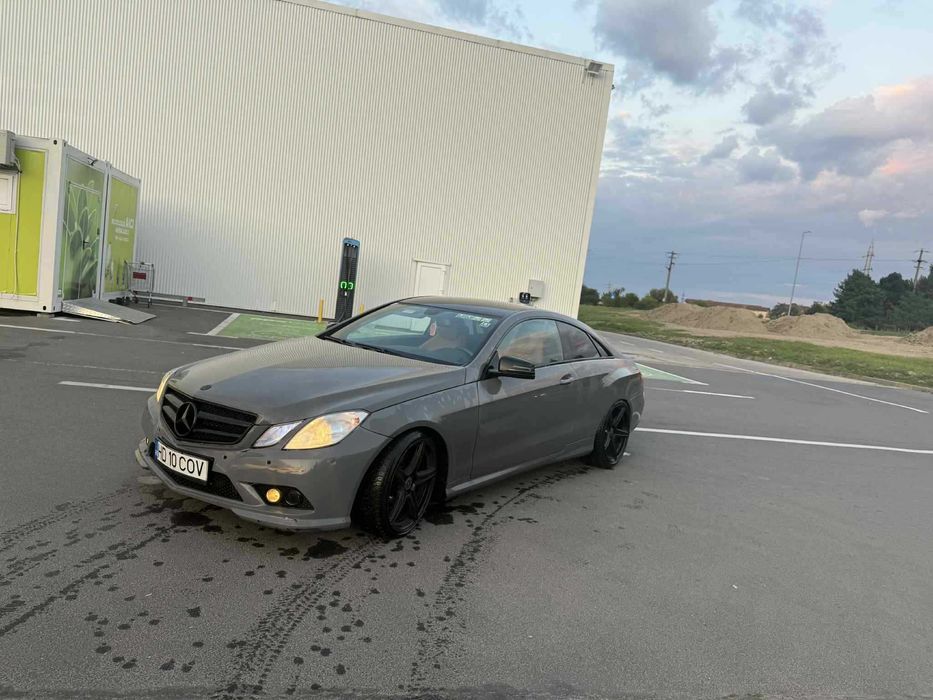 Mercedes E-Class C207 • 2.2 CDI 170 CP • 4 locuri