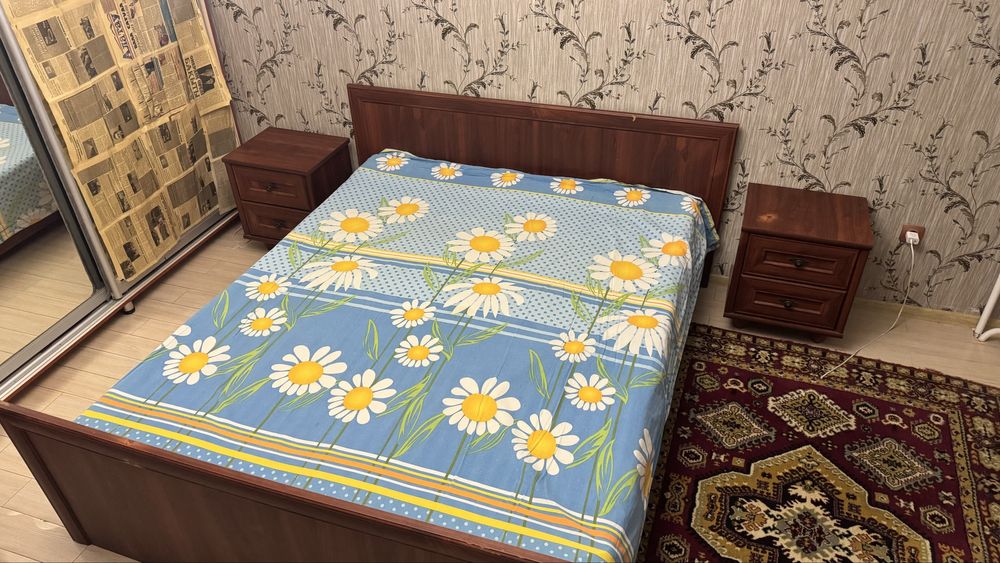 Продам двуспалтную кровать
