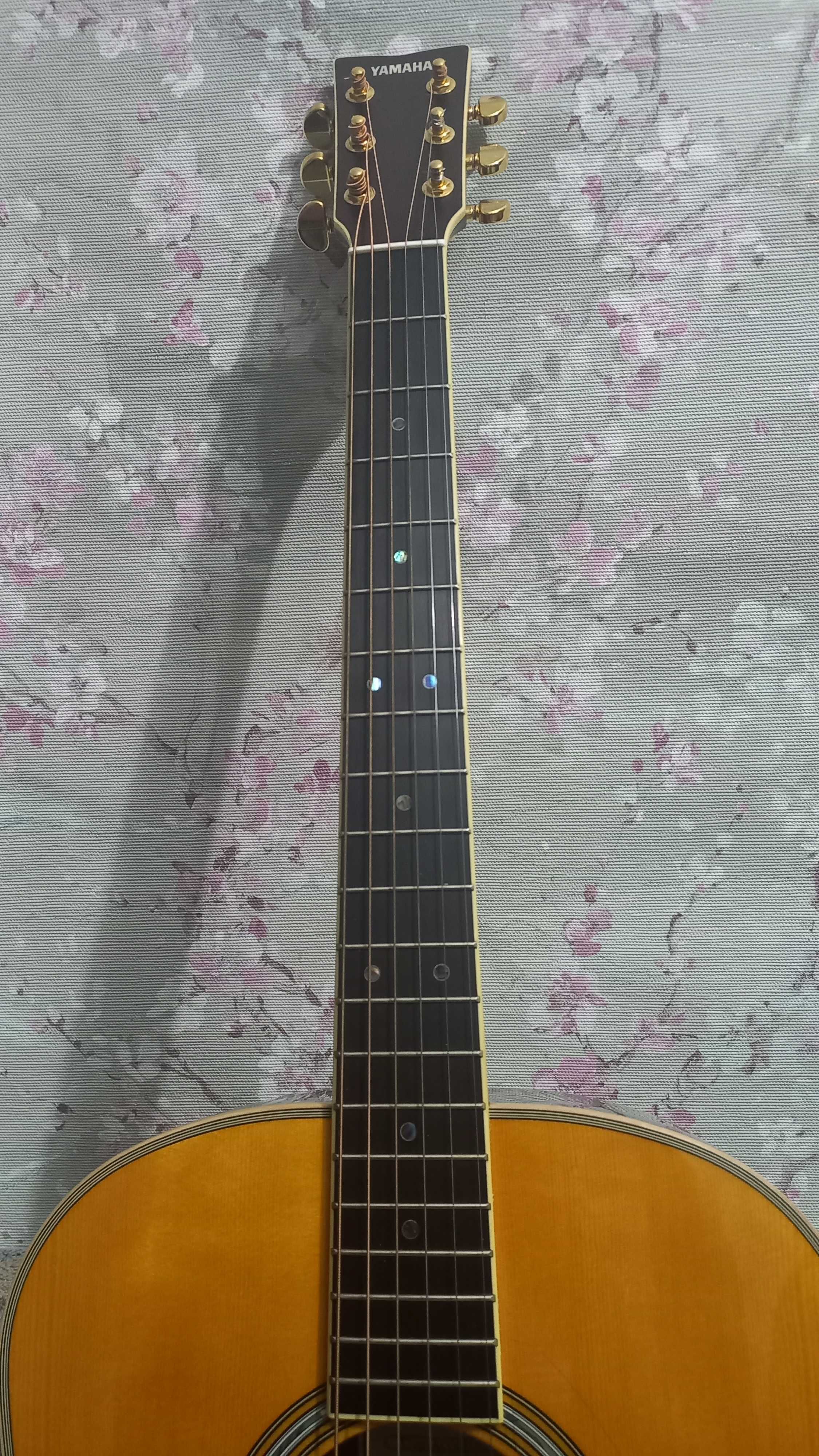 Трансакустическая гитара Yamaha LL -TA