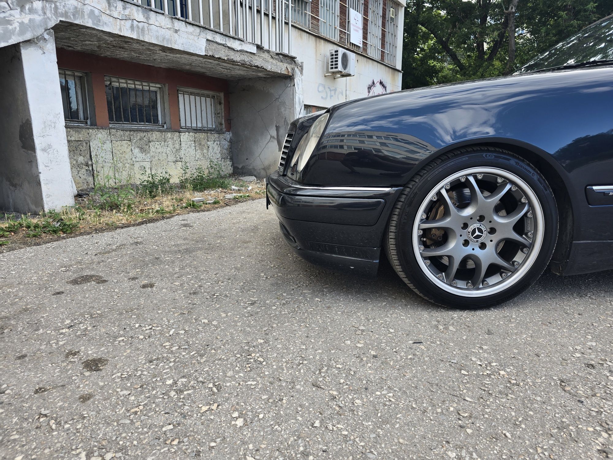 Брони за Мерцедес Е класа W210
