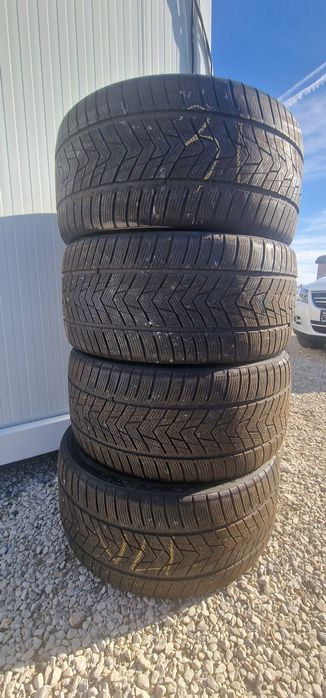 Зимни Гуми 295 35 21