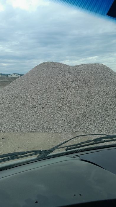 Mărgăritar nisip piatră pământ etc ieftin.