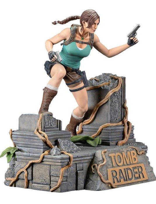 Tomb raider Lara Croft колекционерска фигура