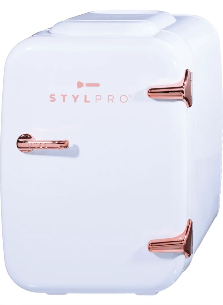 Хладилник за козметика STYLPRO