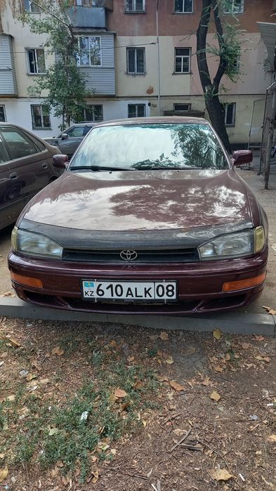 Продам машину тайота