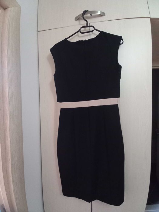 Елегантна  и стилна рокля