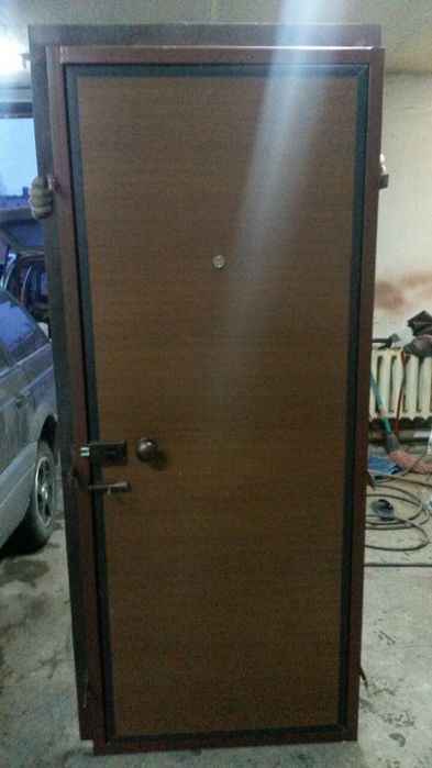 Изготовление металлических дверей