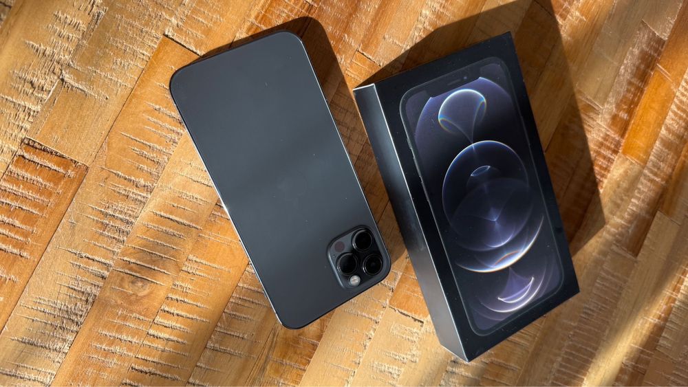 Iphone 12 pro in stare foarte buna