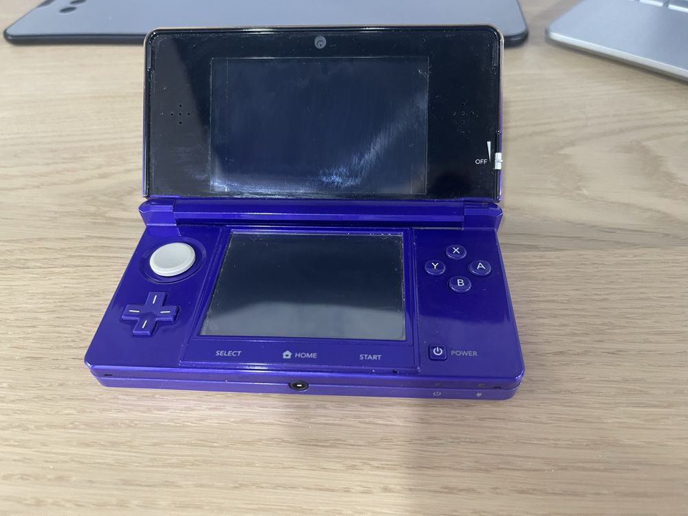 Nintendo 3ds modat 32gb + baterie rezerva