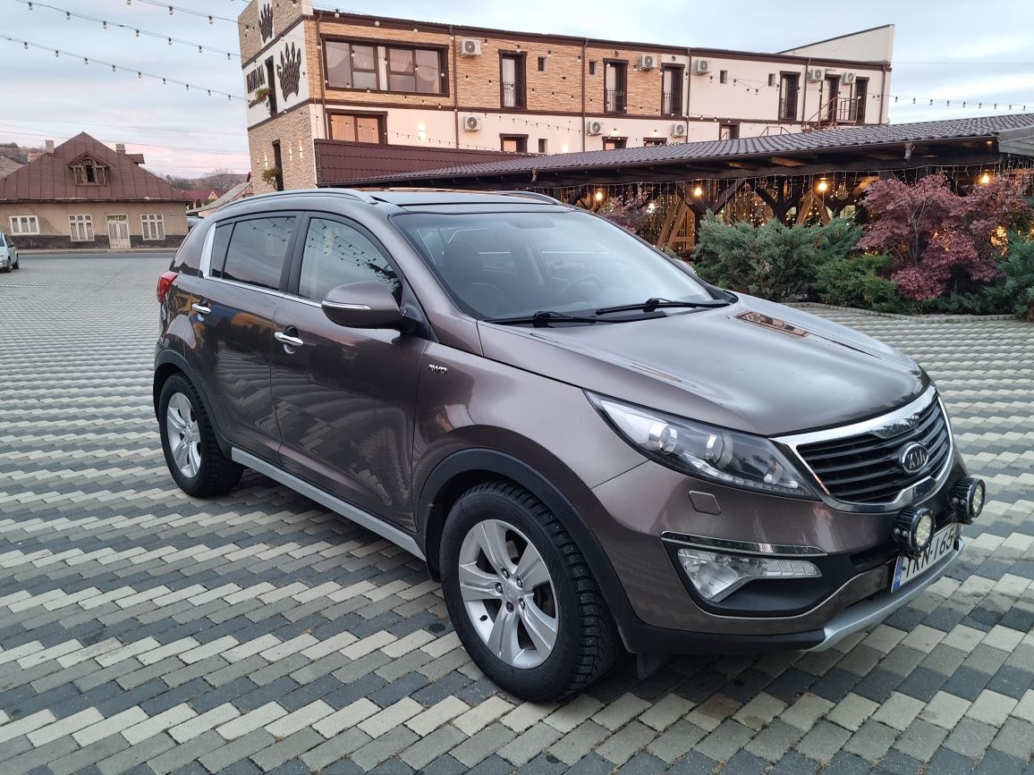 Kia sportage 2.0 diesel 4x4   2013