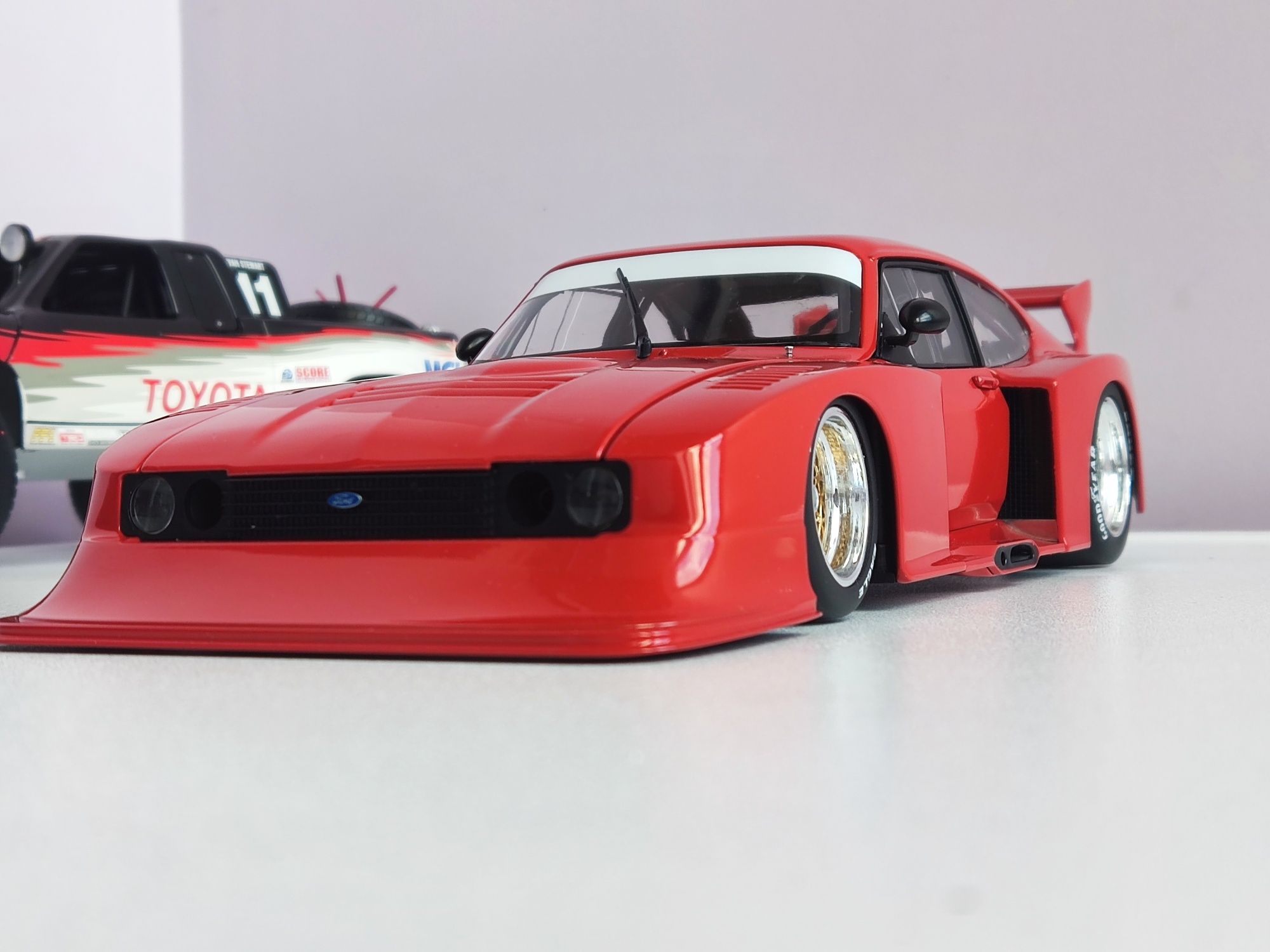 Ford Capri gr.5 Minichamps 1/18