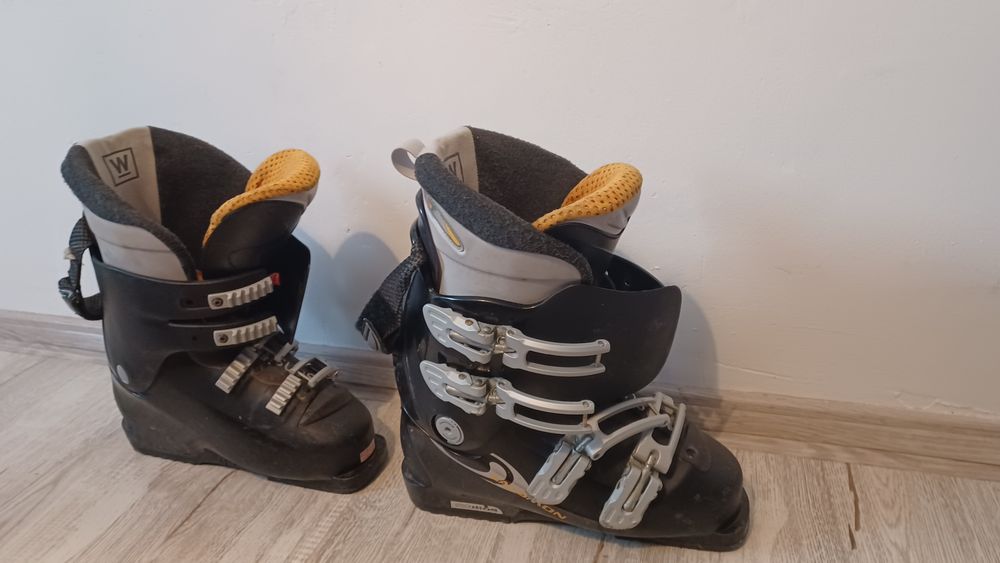 Clapari Solomon mărimea 40