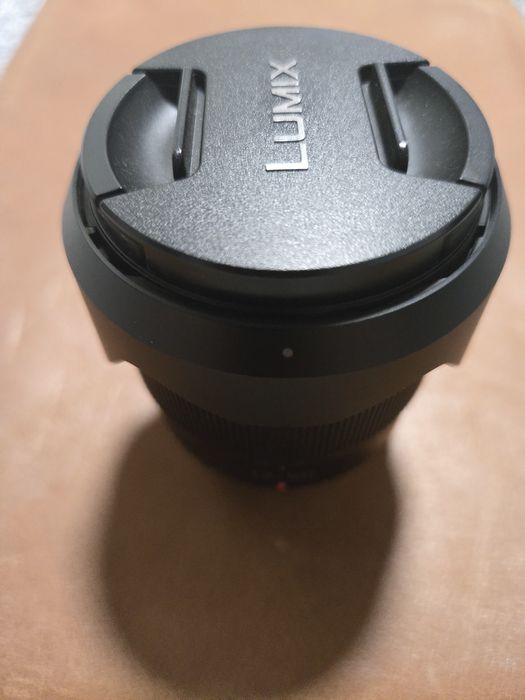 Obiectiv Panasonic 12-60 f3.5-5.6