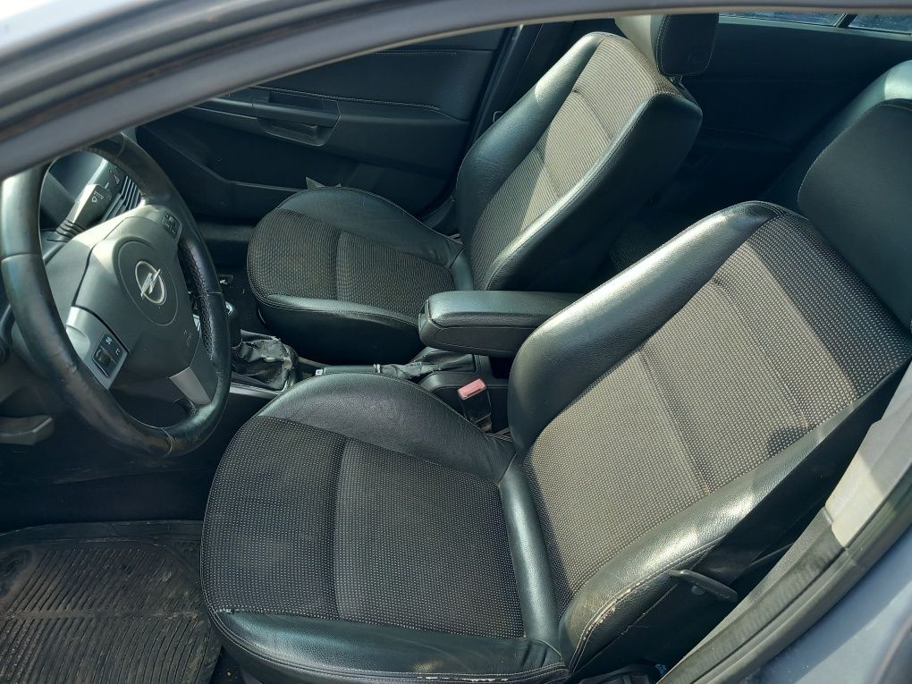 OPEL ASTRA H  1.9cdti- 150кс./2007/ - на части