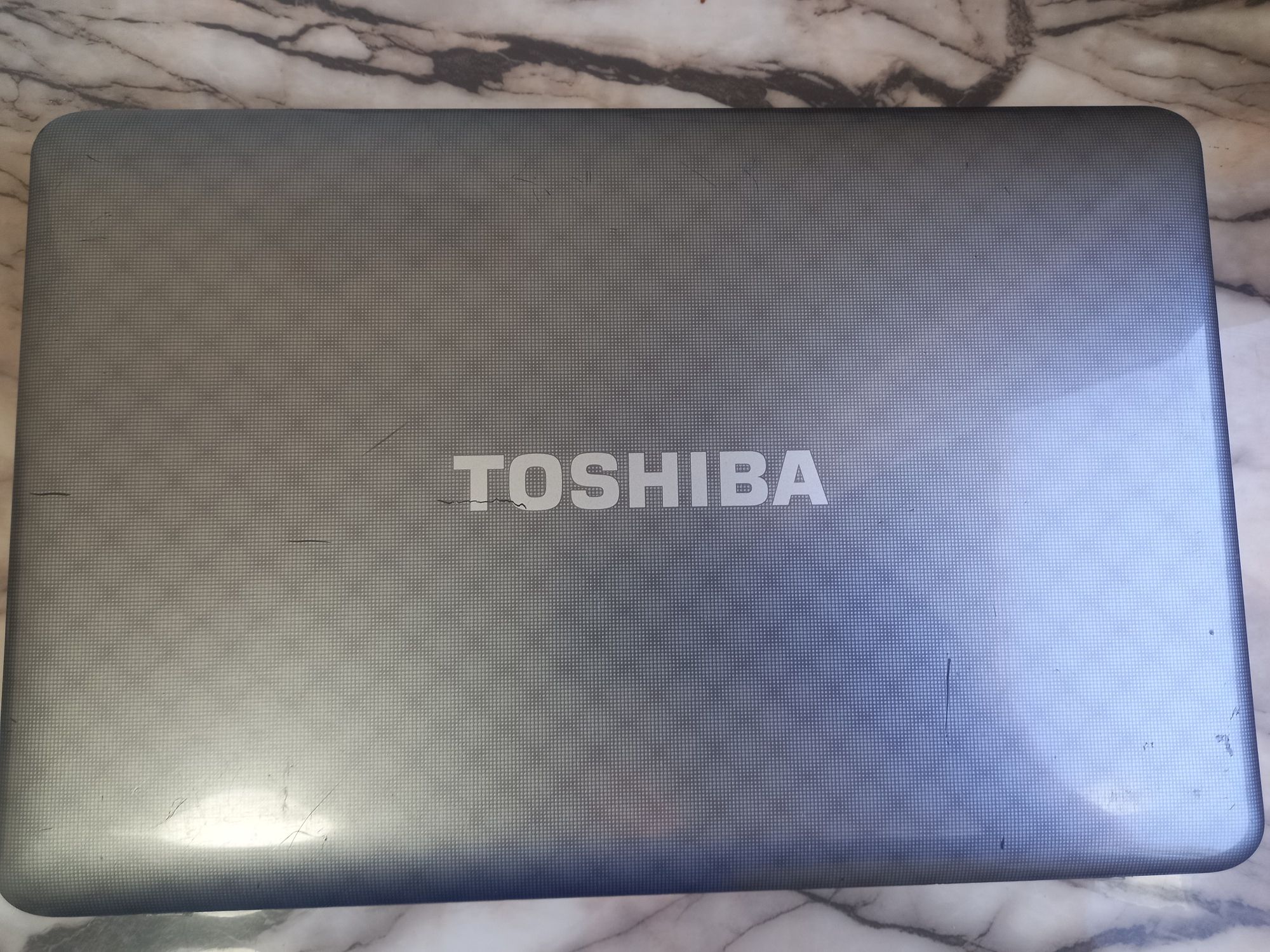 Лаптоп Toshiba  l750 15.6  Intel Core I7 -2670QM 12gb ssd GT525m