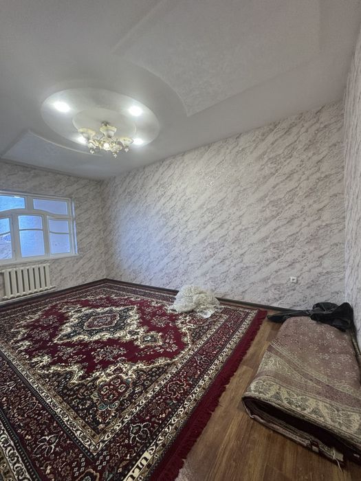 Ибн сино-2 .Базарчик Сдаётся 3х комнатная квартира