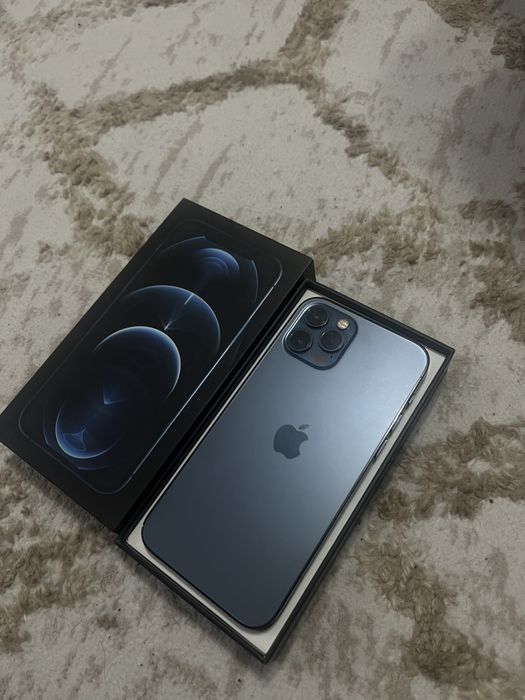 iPhone 12 про 128 торга обмена нет
