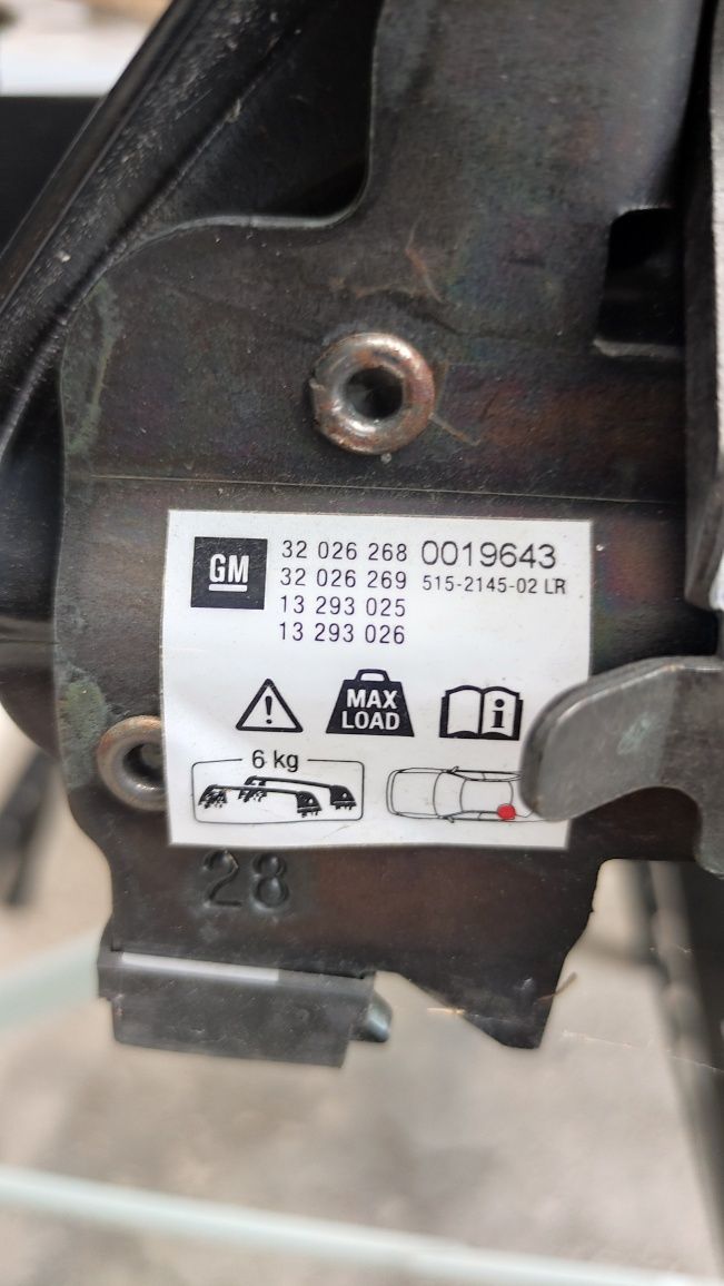 Opel Astra J Багажник за покрив (напречни греди, рейлинг, релси)