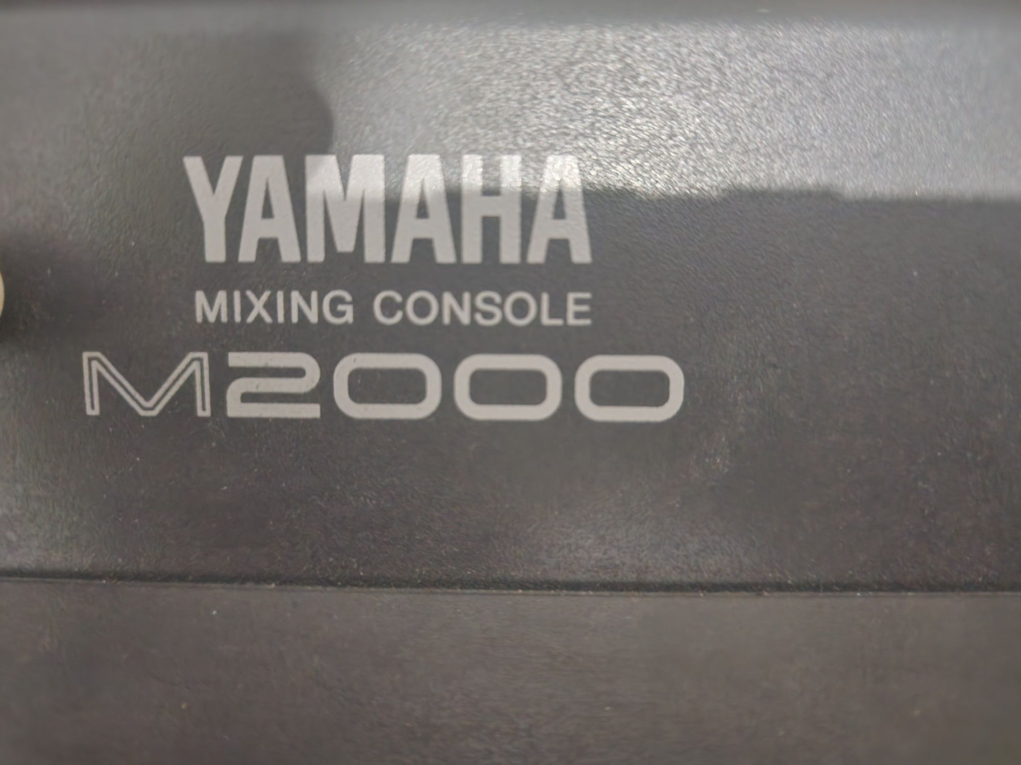 yamaha mixing console m2000