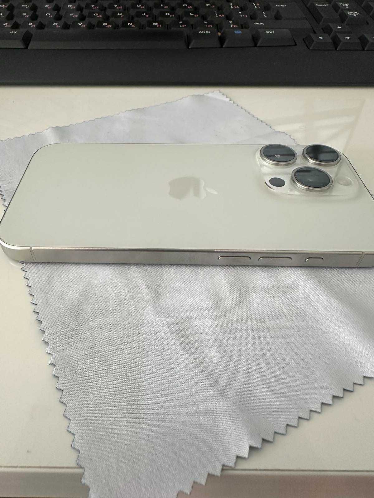 Iphone 15 PRO/256/WHITE Verizon SIM Lock