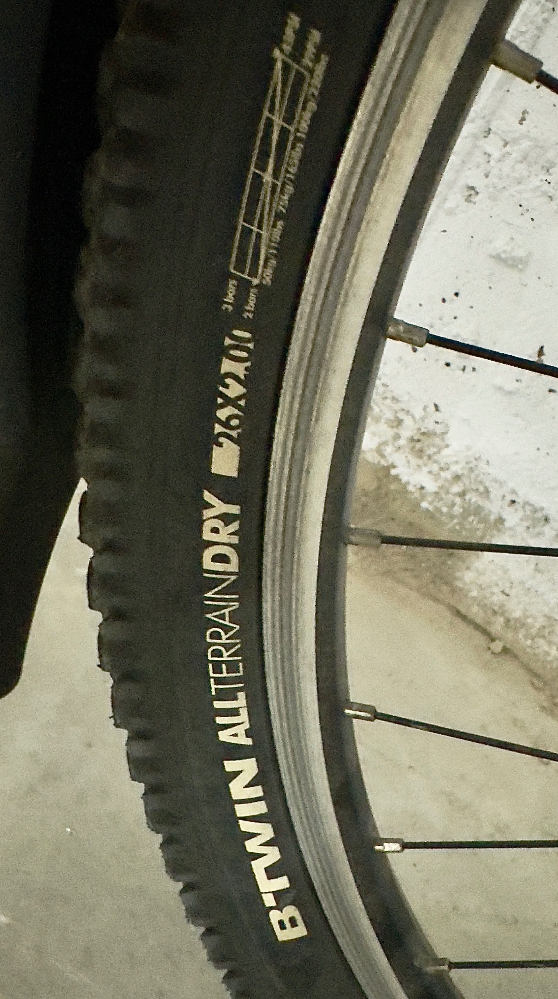 Vând bicicletă Canyon