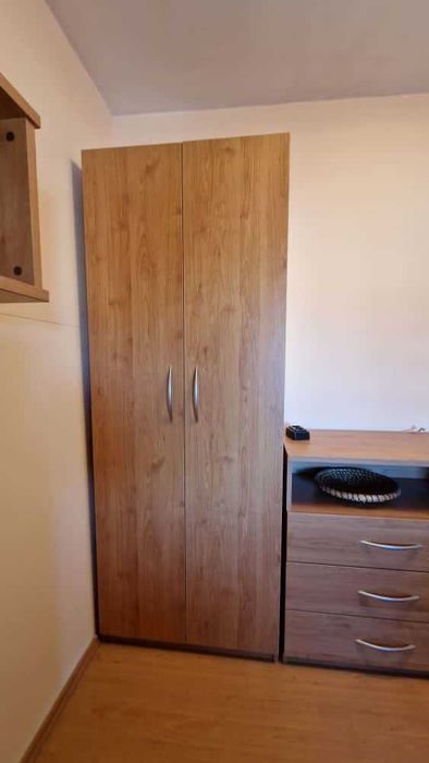 Детска спалня обзавеждане: легло, маса, шкафове, гардероб, столове