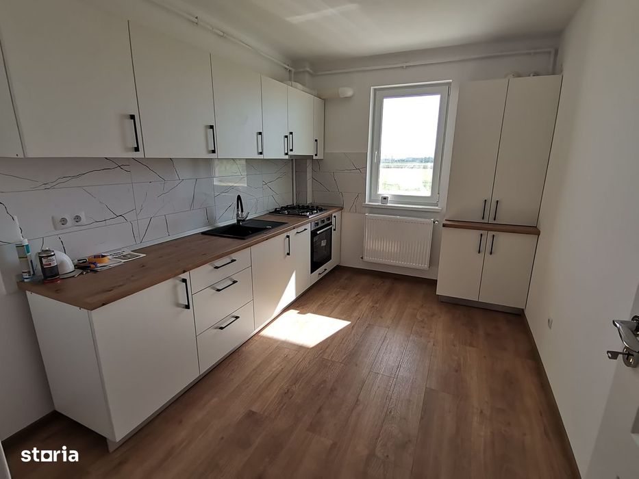 INCHIRIEZ ap. 2 camere decomandat,nou,nemobilat,zona Calea Surii Mici