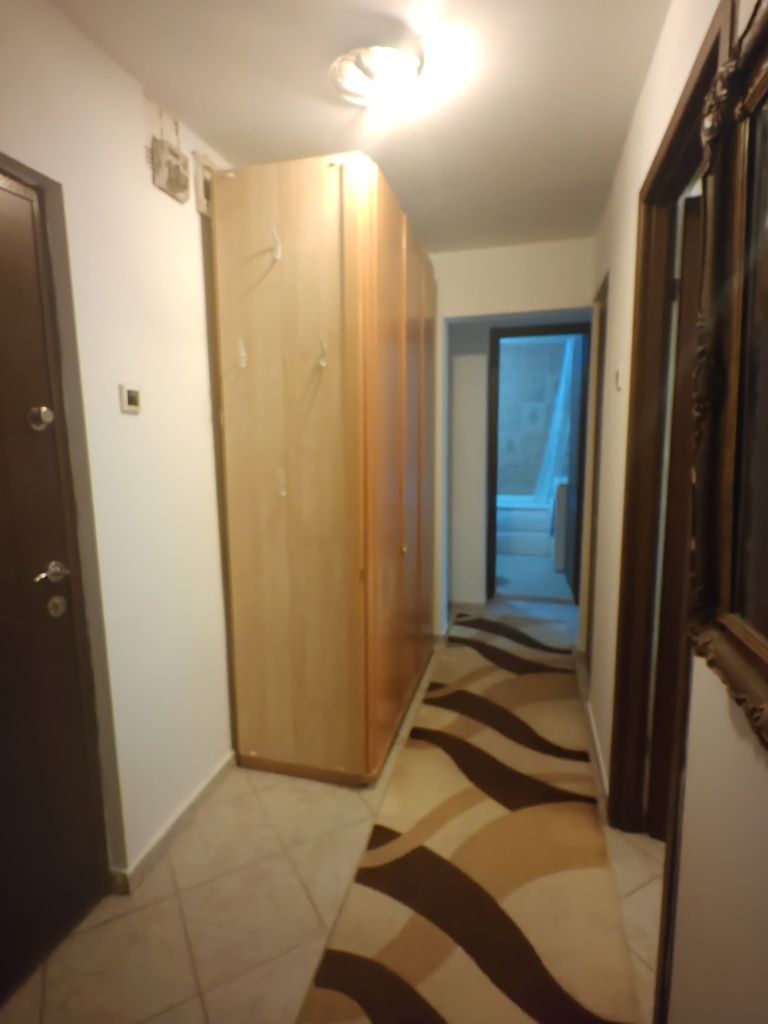 2 camere Gorjului
