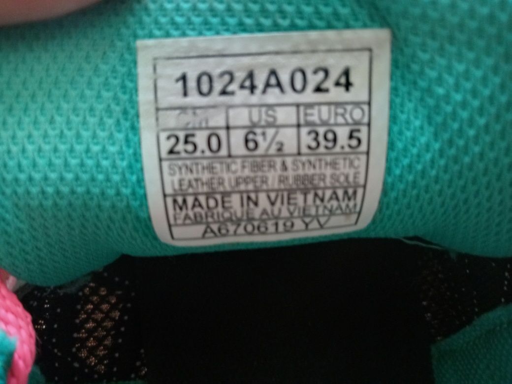 Продавам дамски Асикс Гел БНД/Asics Gel BND