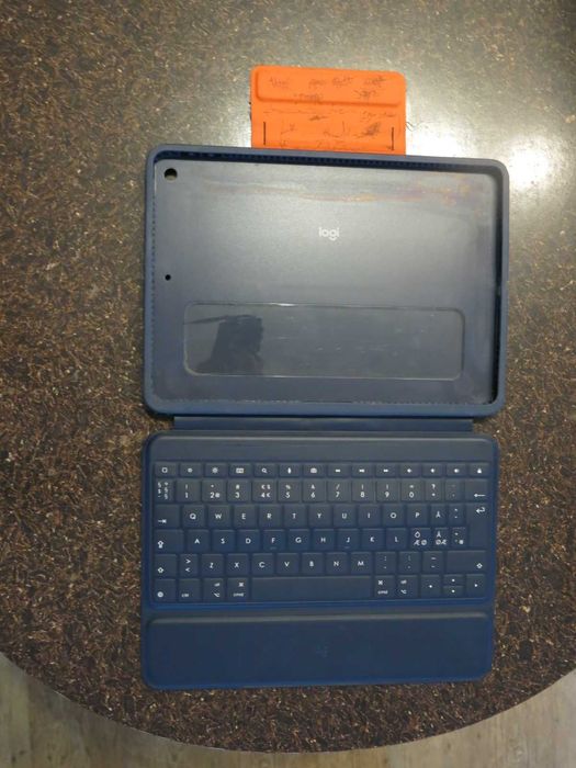 Клавиатура Logitech Logicool Rugged Combo 3, QZERTY, Синя